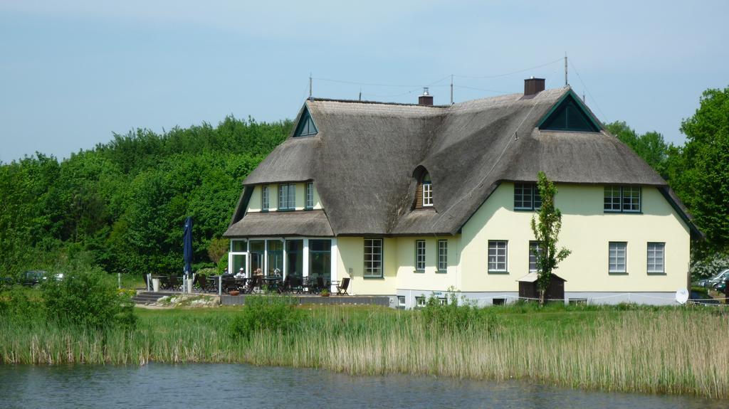 Golfcentrum Schloss Karnitz Ruegen Garz  Bagian luar foto